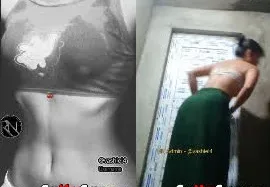 ရှယ်မိုက်တဲ့ ကျောင်းသူအငုံးလေး