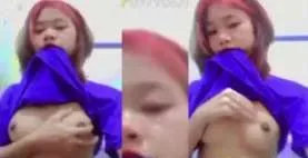 ဆံနီမလေးရဲ့နို့လေး