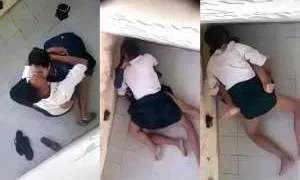 ကျောင်းပြေးပြီး ခိုးစားနေကြတာ – ချောင်းရိုက်