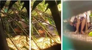 စကပ်လေးနဲ့ဆိုတော့ ဂျောင်လေးထဲမှာခိုး​စားရတာလွယ်တာပေါ့